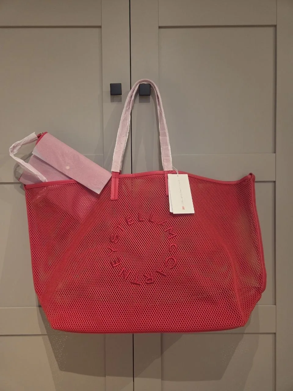✨В наличии имеется сумка 
H&M & Stella McCartney 
19.500 - бронь
Блейзер супер оверсайз размер XS, у