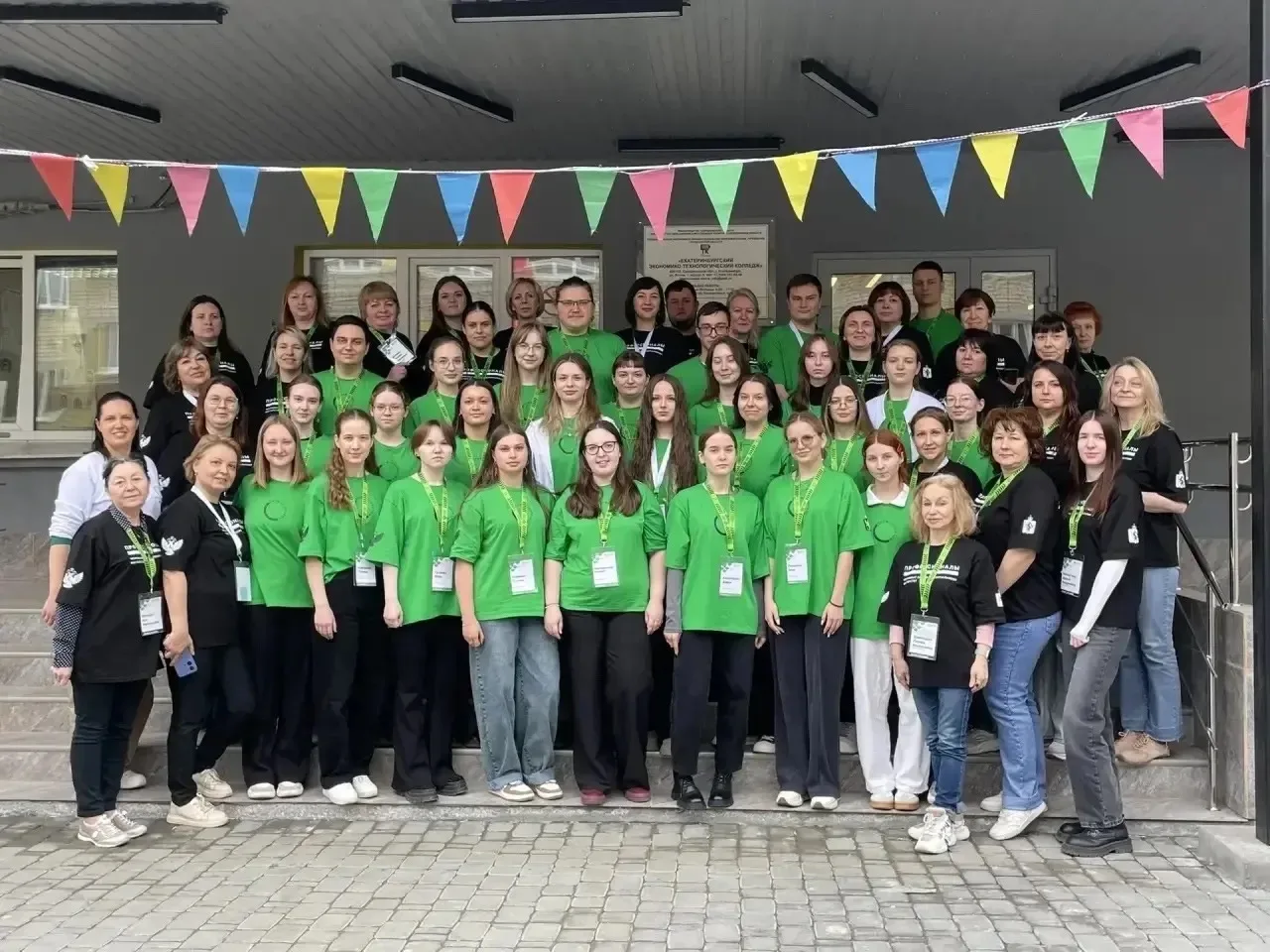 🌟 Громова Юлия - наша гордость на межрегиональном этапе Чемпионата «Профессионалы»! 🌟

Юлия предст