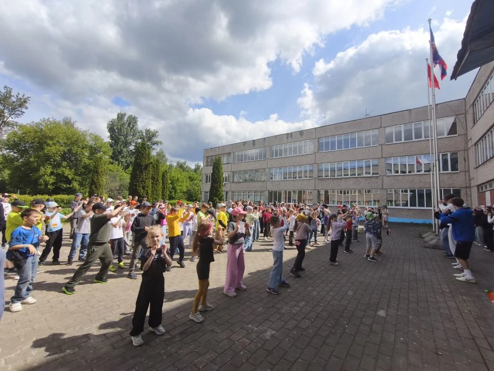 🌟🌟🌟01.06.2026 вновь открыл двери наш пришкольный лагерь дневного пребывания "Страна ПДД"!
Впереди