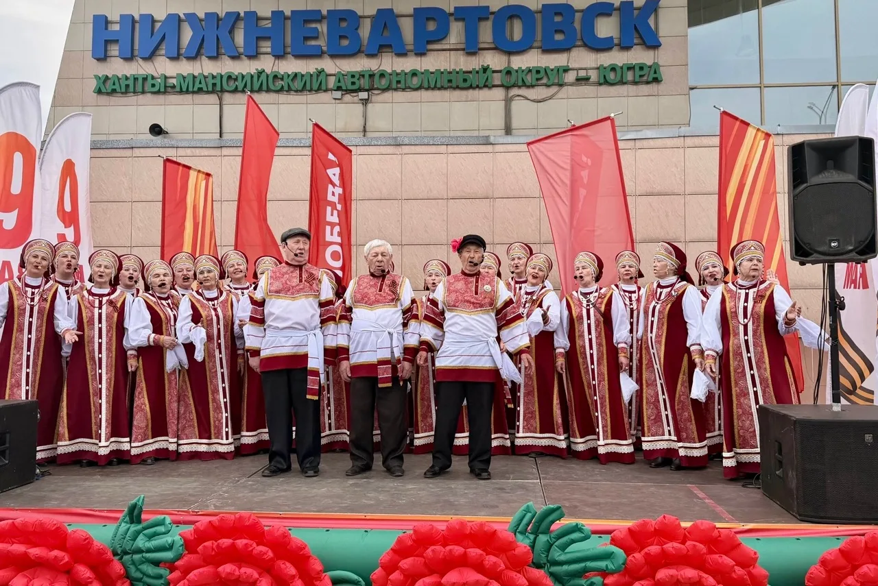 🚂✨ Нижневартовск встретил «Эшелон Победы»!

Реконструкция военного эшелона перенесла нас в годы Вел