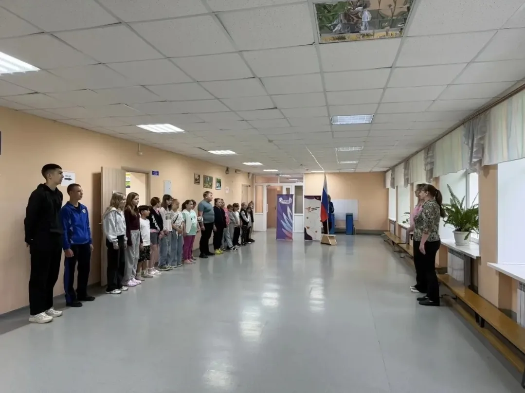 🌞 В нашей школе начался лагерь! 🌞

1 июня в России, отмечается замечательный праздник – День защит