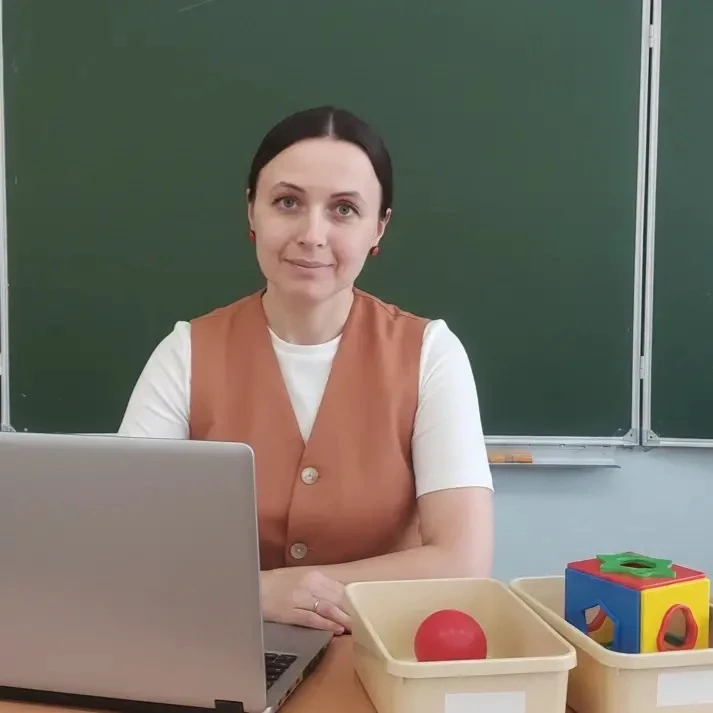 Наши педагоги поделились опытом на международном уровне!💫

6 и 7 июня состоялся Международный фести