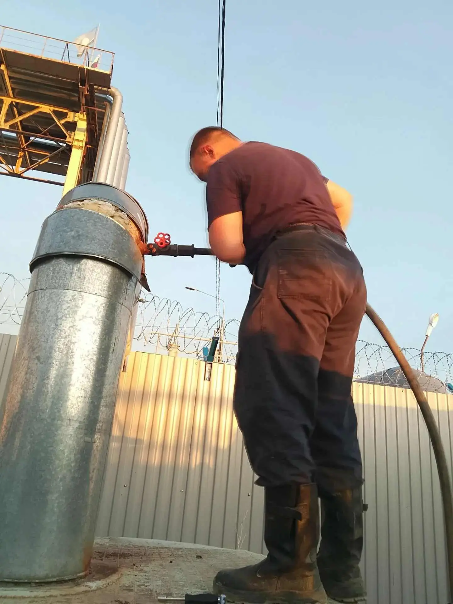 АО «Водоканал» проводит промывку и дезинфекцию магистральных сетей холодного водоснабжения

По состо
