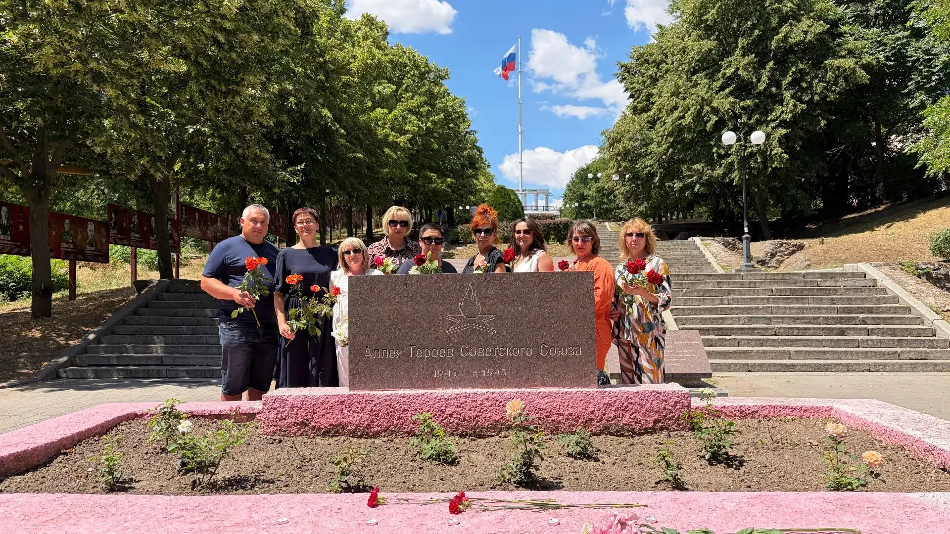 🕯️Почтим память...🕯️

22 июня, в День памяти и скорби, методисты и педагоги естественно-прикладног