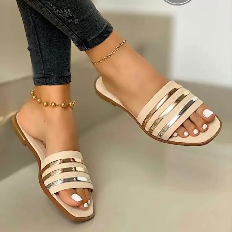 Под заказ 
💎 Тапочки
💎Размеры 35-43
💵1000₽

📱Для заказа и других вопросов 
Писать Олесе +7966290