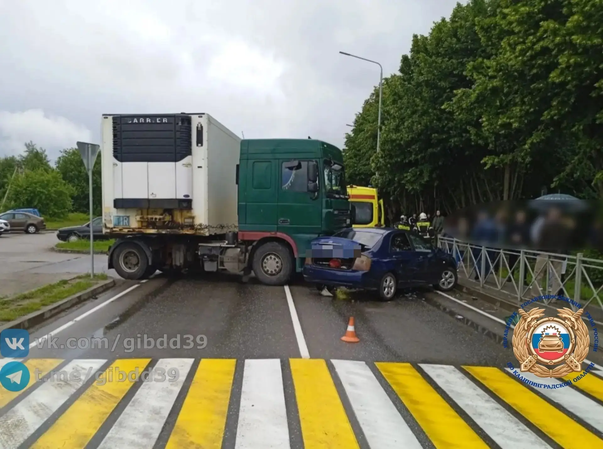 🚚❌🛣 Авария с грузовиком перекрыла дорогу в Гурьевске

Сегодня днем на улице Калининградской водите
