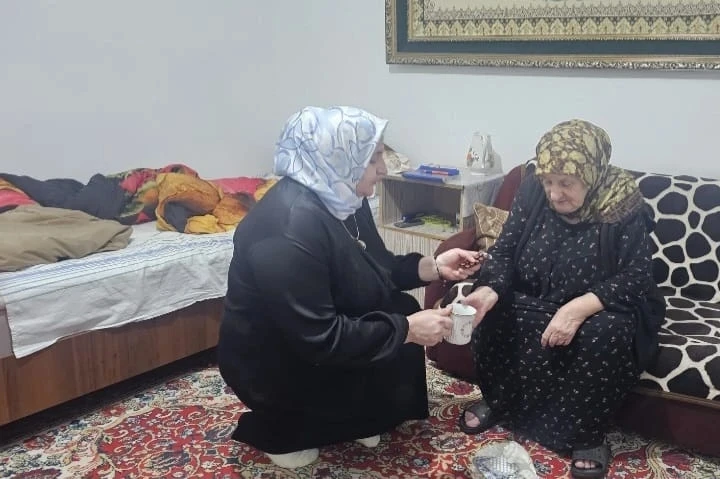 Социальные работники отделения социального обслуживания на дому граждан пожилого возраста и инвалидо
