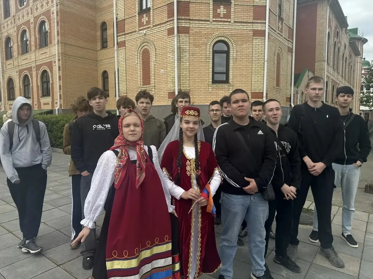Ежегодно 6 июня, в день рождения великого русского поэта Александра Сергеевича Пушкина, отмечается М