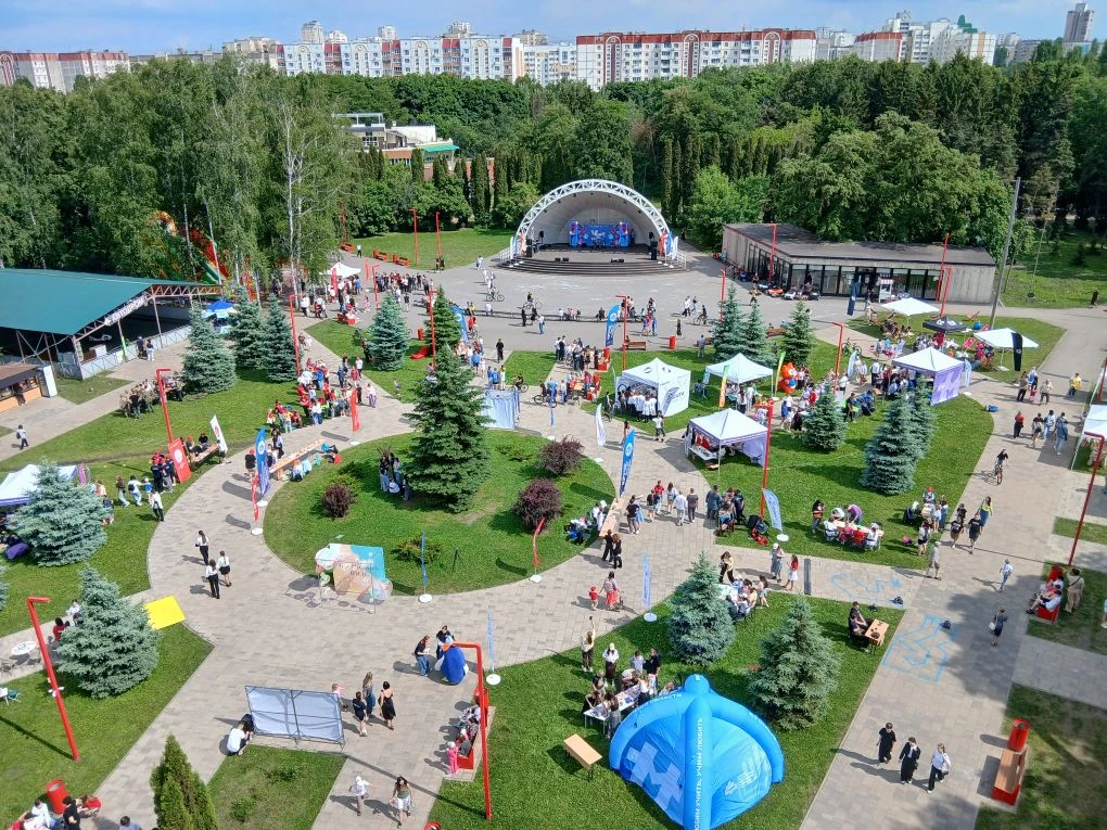 🗓5 июня состоялся V Региональный фестиваль Движения Первых в Парке Победы.

🌟Активисты нашей школы
