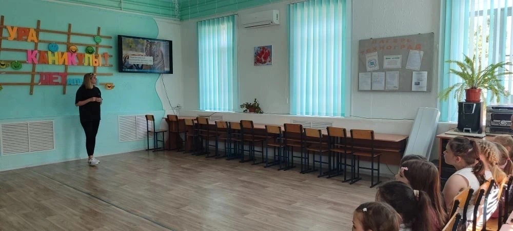 В рамках всероссийской акции «Безопасность детства» в нашем учреждении прошла беседа посвященная без