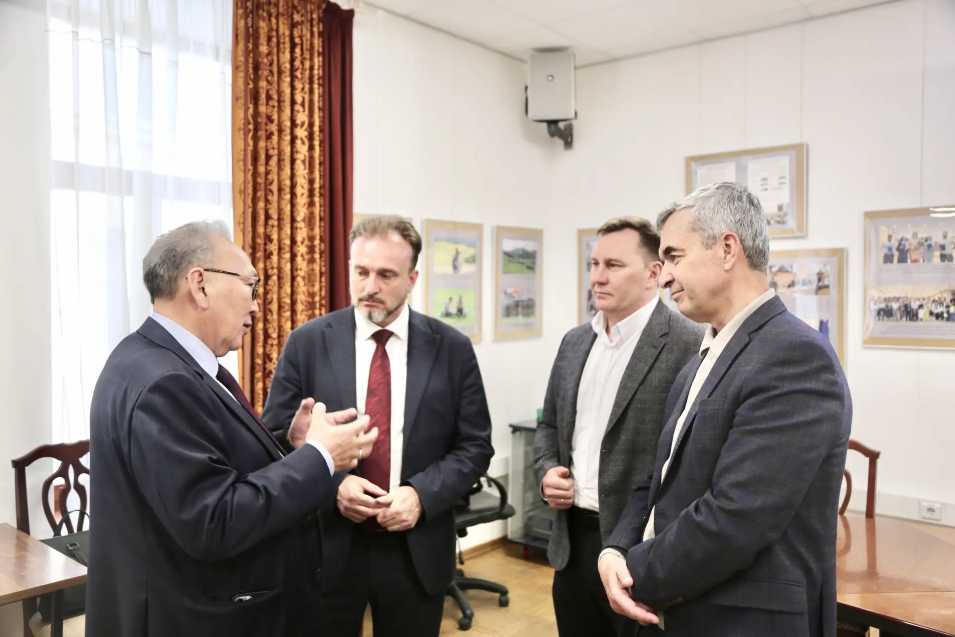🤝25 мая 2026 года в здании Московского дома национальностей прошел круглый стол «Алтай – родина тюр
