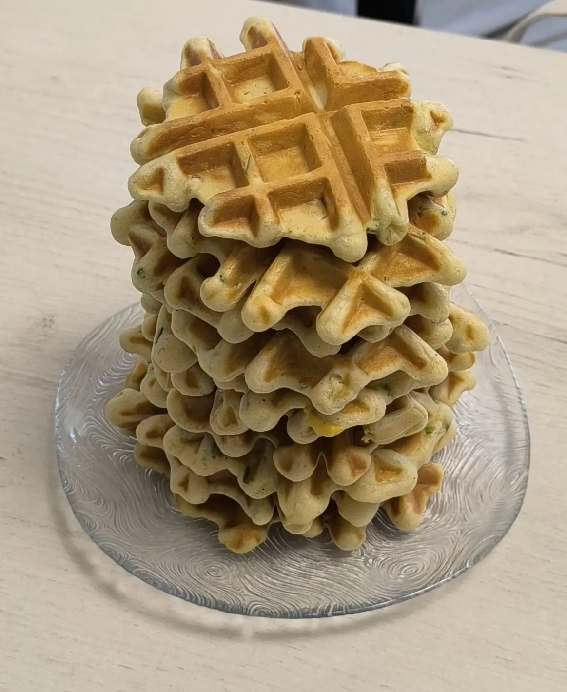 🍳 Сытные оладьи с варёными яйцами - можно испечь даже в вафельнице! 🤫

Устали от однообразных завт