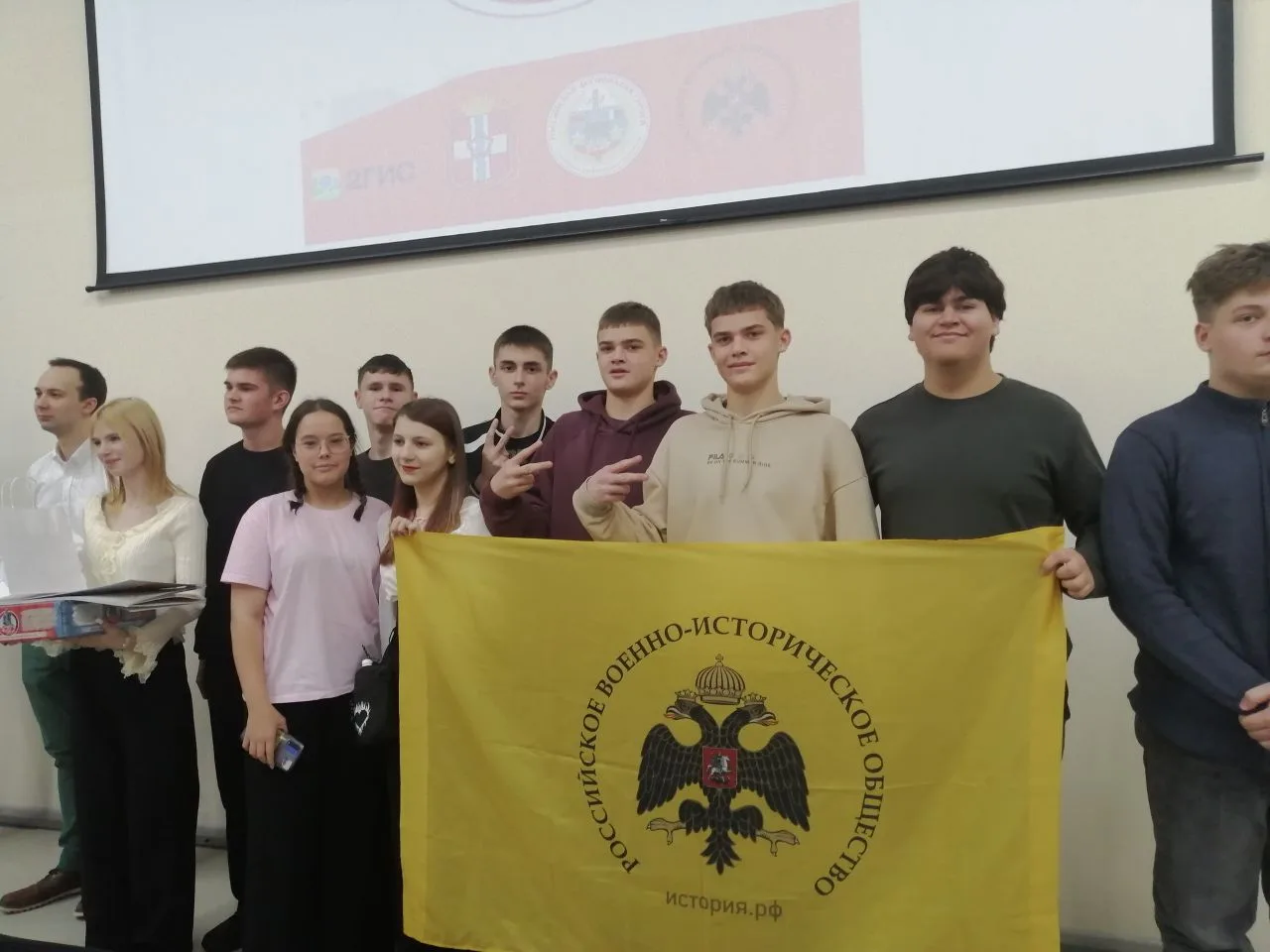 В рамках регионального патриотического проекта «Омская земля — родина героев», посвященного Дню Геро