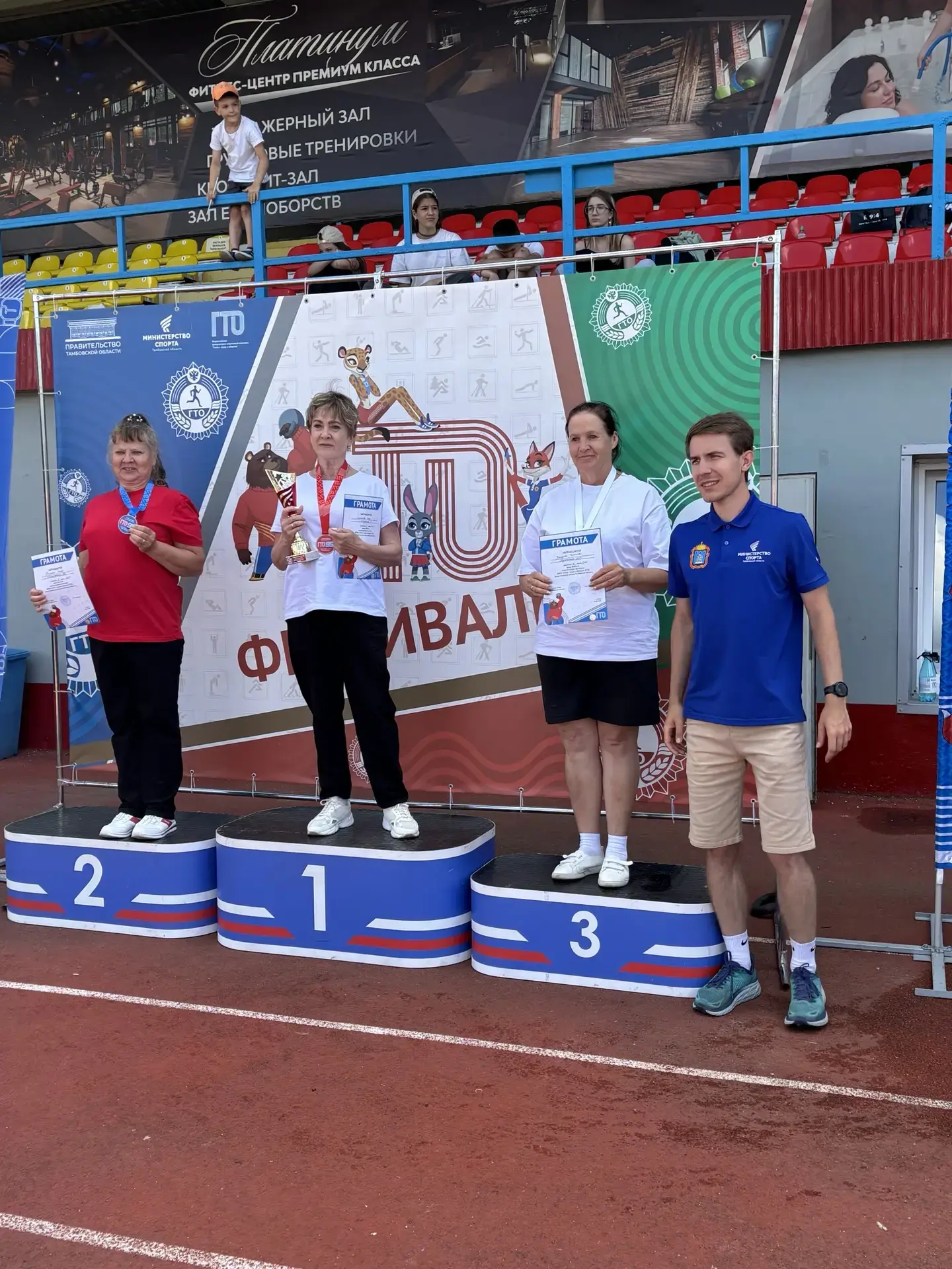 Рецепт вечной молодости есть у самой спортивной бабушки Мучкапского округа 🌟🏆 Ингредиенты: бег, на