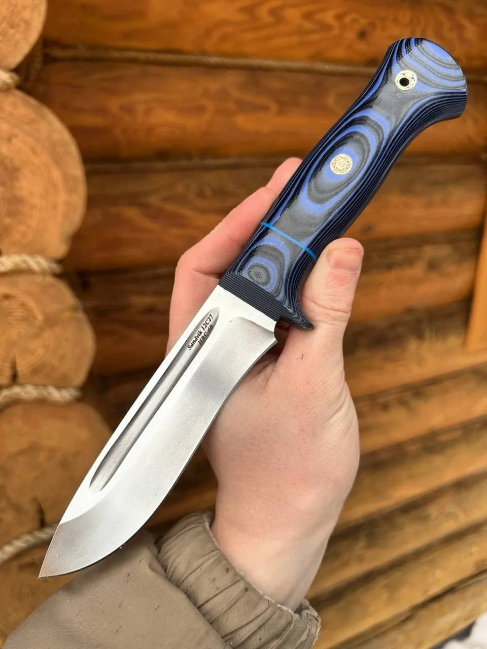 Нож «Варан» — ваш новый универсальный спутник из шведской стали Sandvik 12C27 🔪

🔷 Этот нож создан