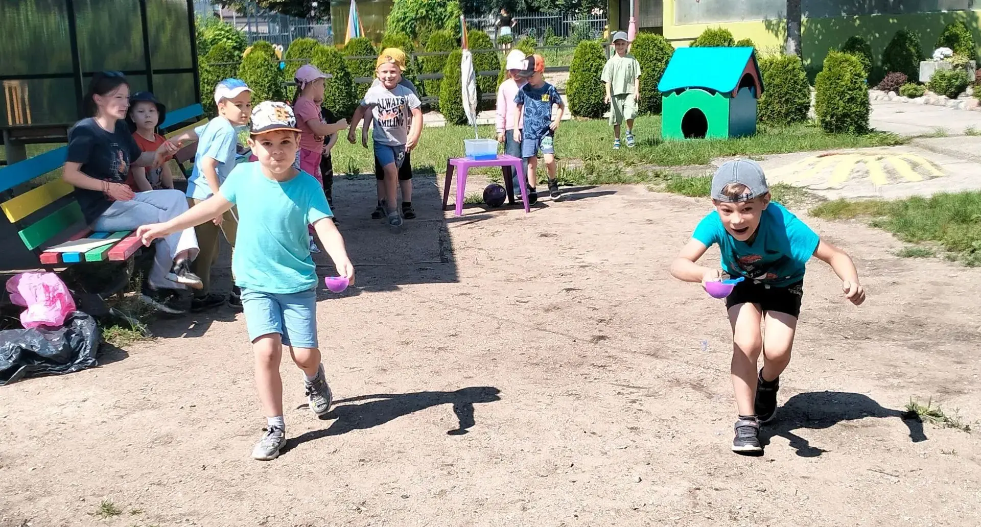 🖍ПРОГУЛКА ПО СКАЗКЕ АЛЕКСАНДРА ВОЛКОВА "ВОЛШЕБНИК ИЗУМРУДНОГО ГОРОДА"🖍

👫☀Ребята группы № 4 вмест