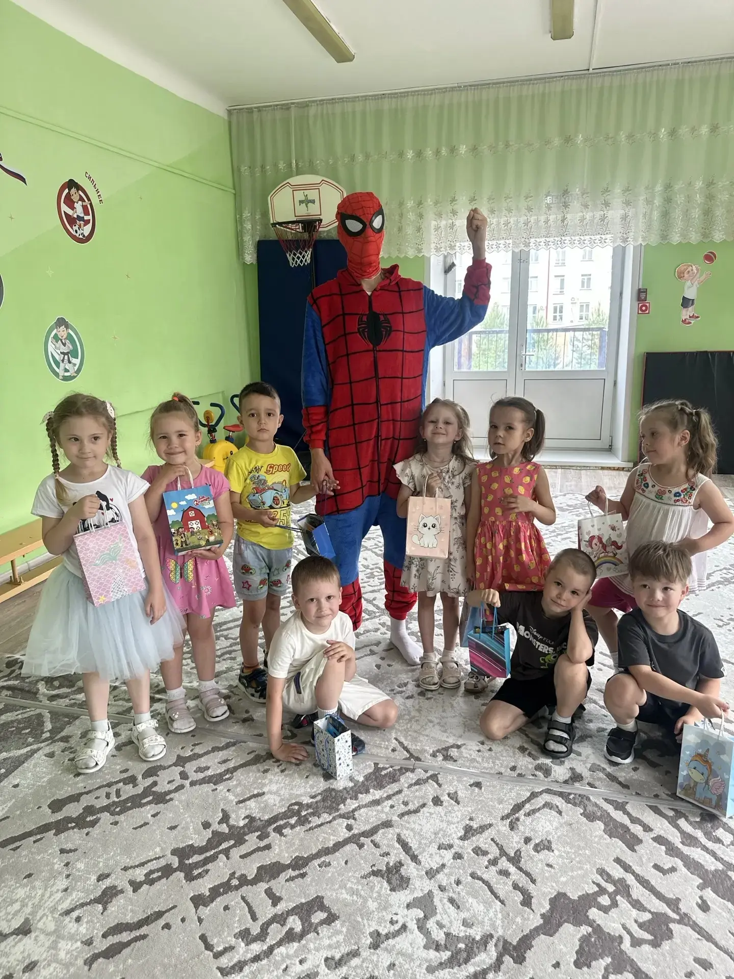 А у нас сегодня день рождения! Нашему  Егорке сегодня 5 лет! ✋🎉 Расти самым здоровым, сильным и сме