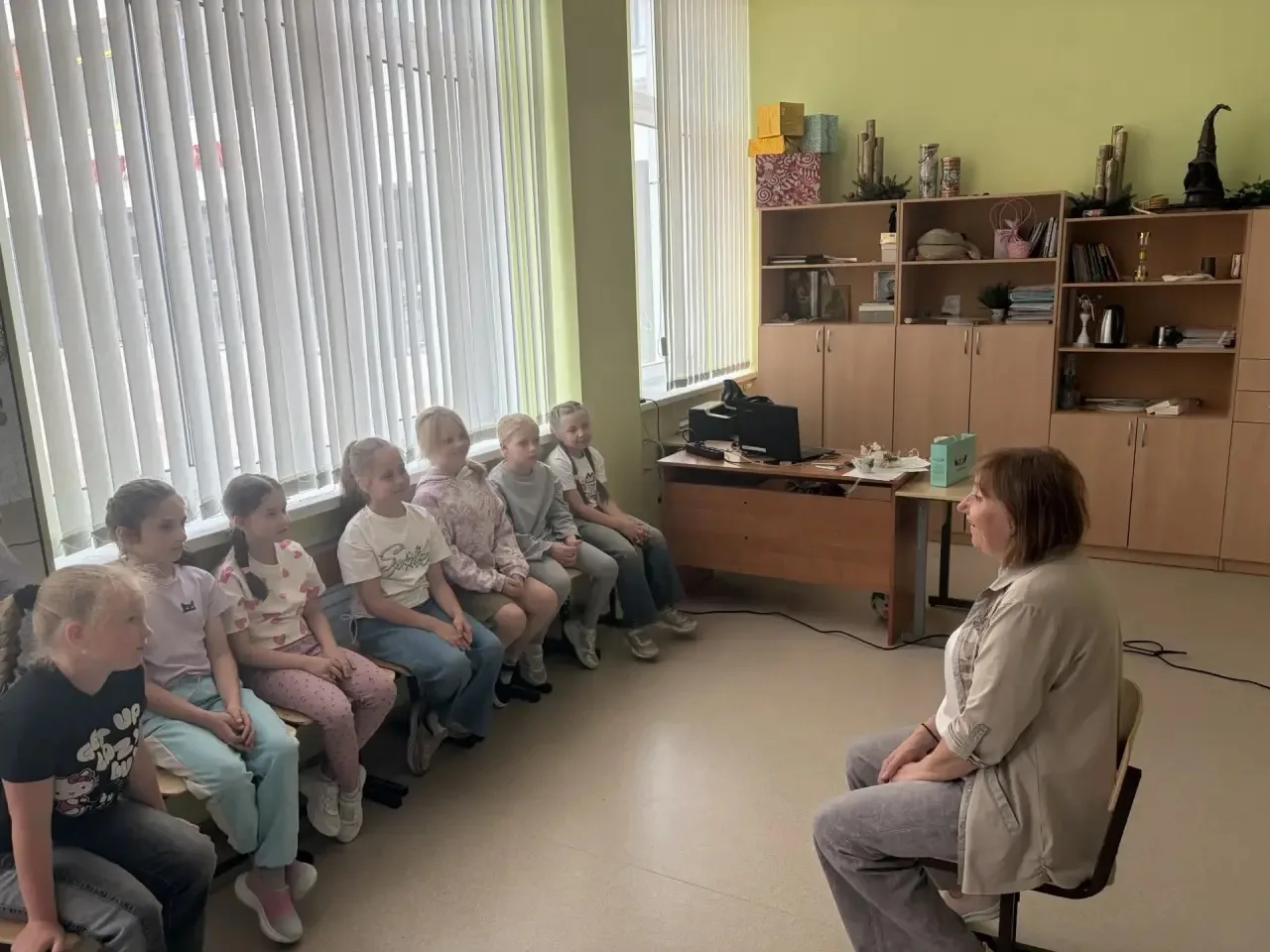 Сегодня в нашем школьном лагере прошел невероятно насыщенный, творческий и активный день!

С самого 