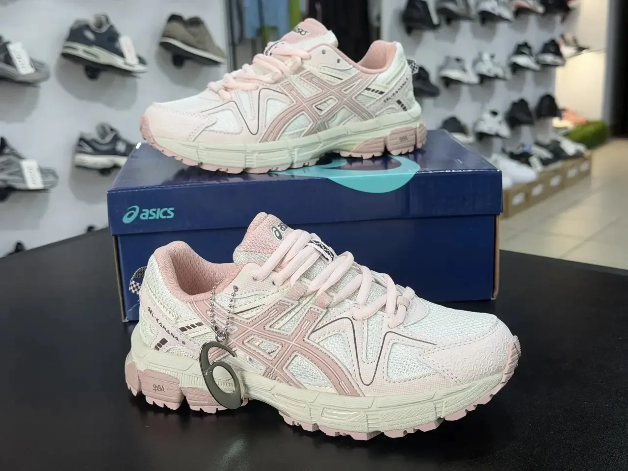 36-41

Цена:2700₽
