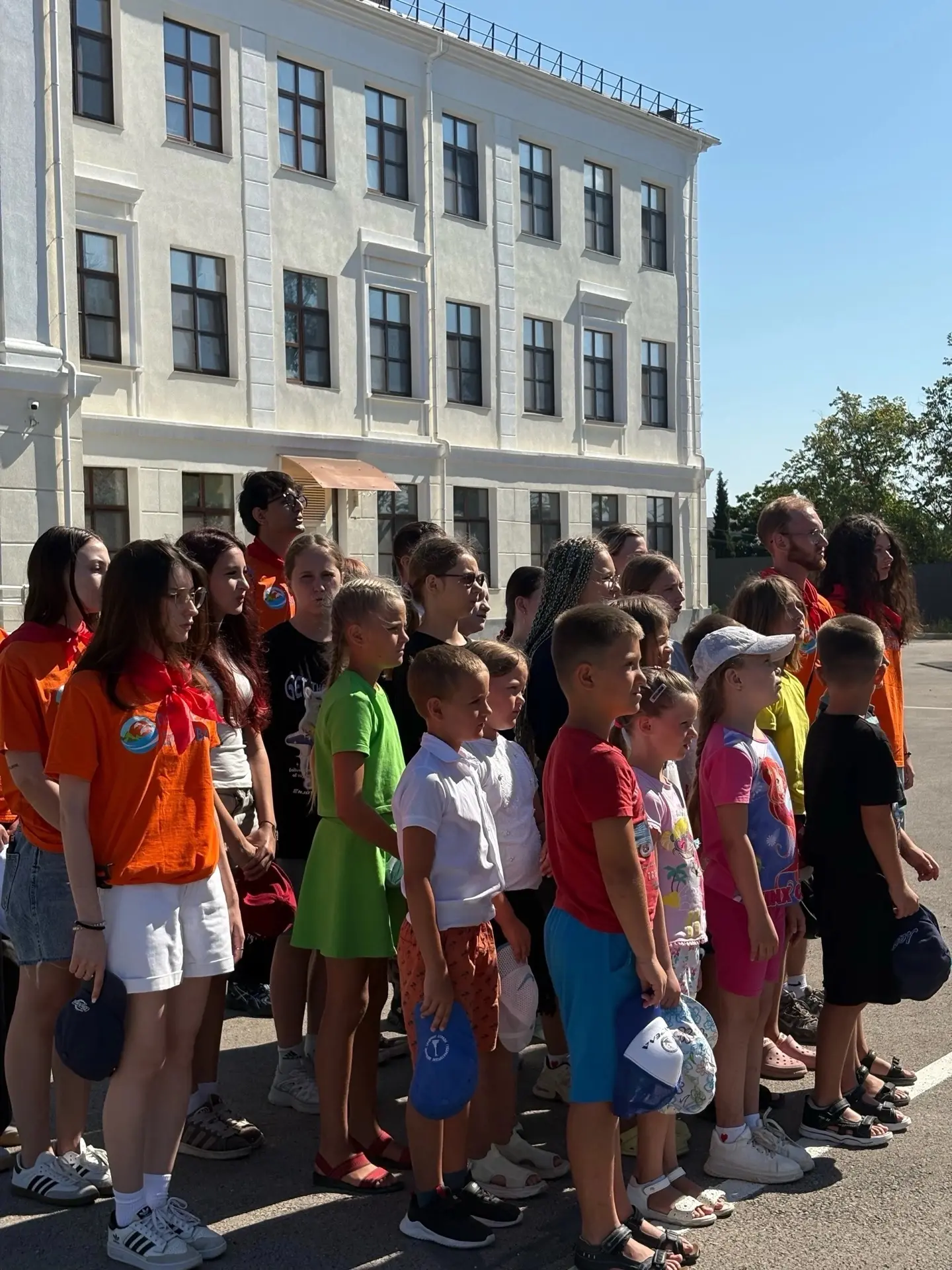 ☀️🌈 «Планета детства» — пространство счастливых каникул 🌈☀️

🏫 ГБОУ СОШ №9 им.З.И.Парфеновой стал