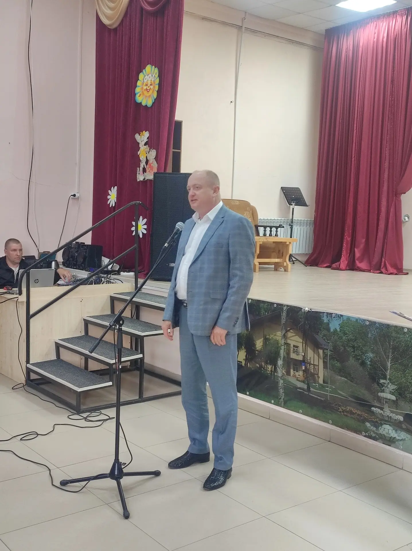С профессиональным праздником! В «Пещере Монаха» чествовали социальных работников

В минувшую пятниц
