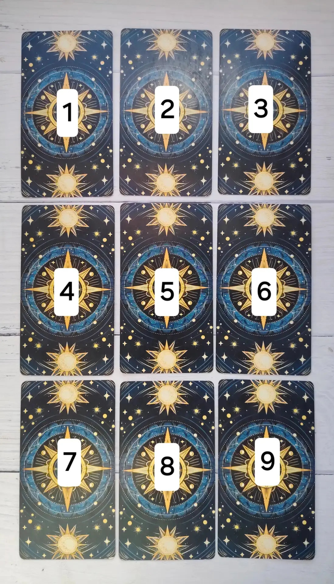 Сегодня понедельник и мы по традиции обращаемся к подсознанию 🔮 

Перед тем, как сделать свой выбор