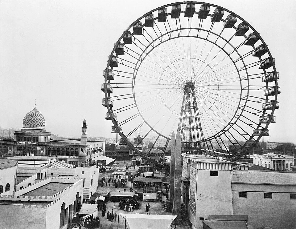 🌏День в истории 🌎

21 июня 1893 года на Всемирной выставке в Чикаго открылось «Чертово колесо» Джо