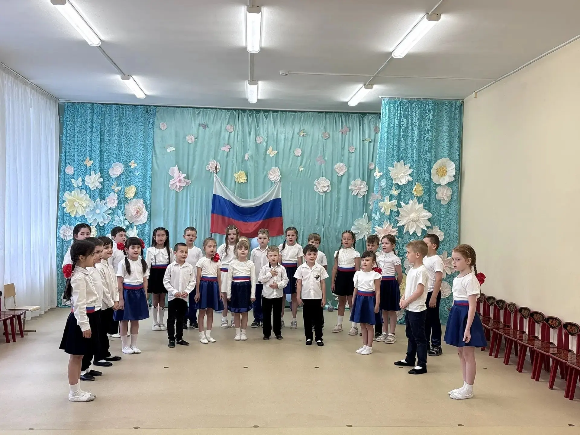 День в пришкольном лагере — полный ярких эмоций! 

Четвертый день этой недели в нашем лагере получил