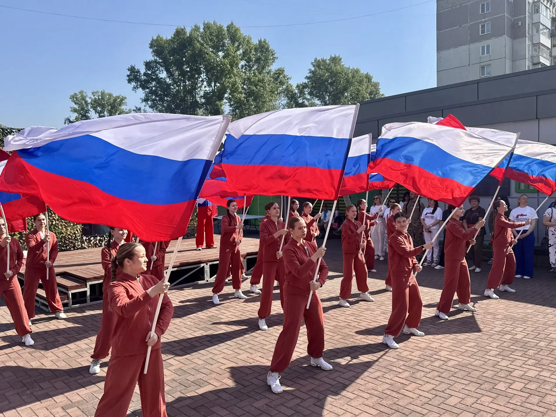 #Новости_в_КУБе 

🇷🇺 Семейная сила на «Зарнице»!

6 июня на ФОК «Шахтер» зажглись сердца самых дру