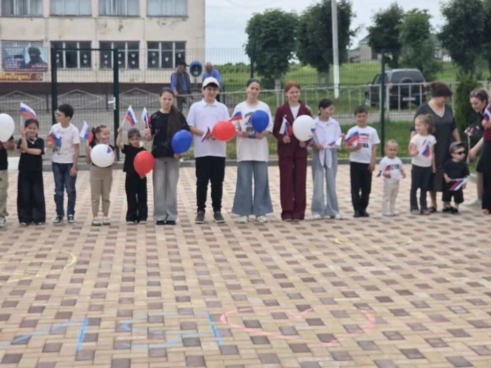 #МКОУСОШБелокаменское
#НашаЛюбимаяШкола
#ГодЕдинстваНародовРоссии
#ДеньРоссии