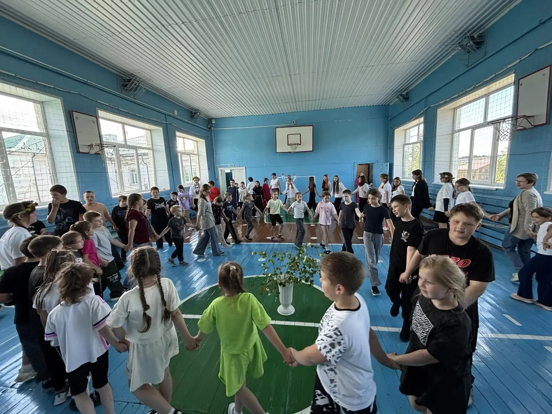 🌳8 июня в нашем лагере прошел замечательный праздник «Обряды и традиции народов России». Учащиеся п