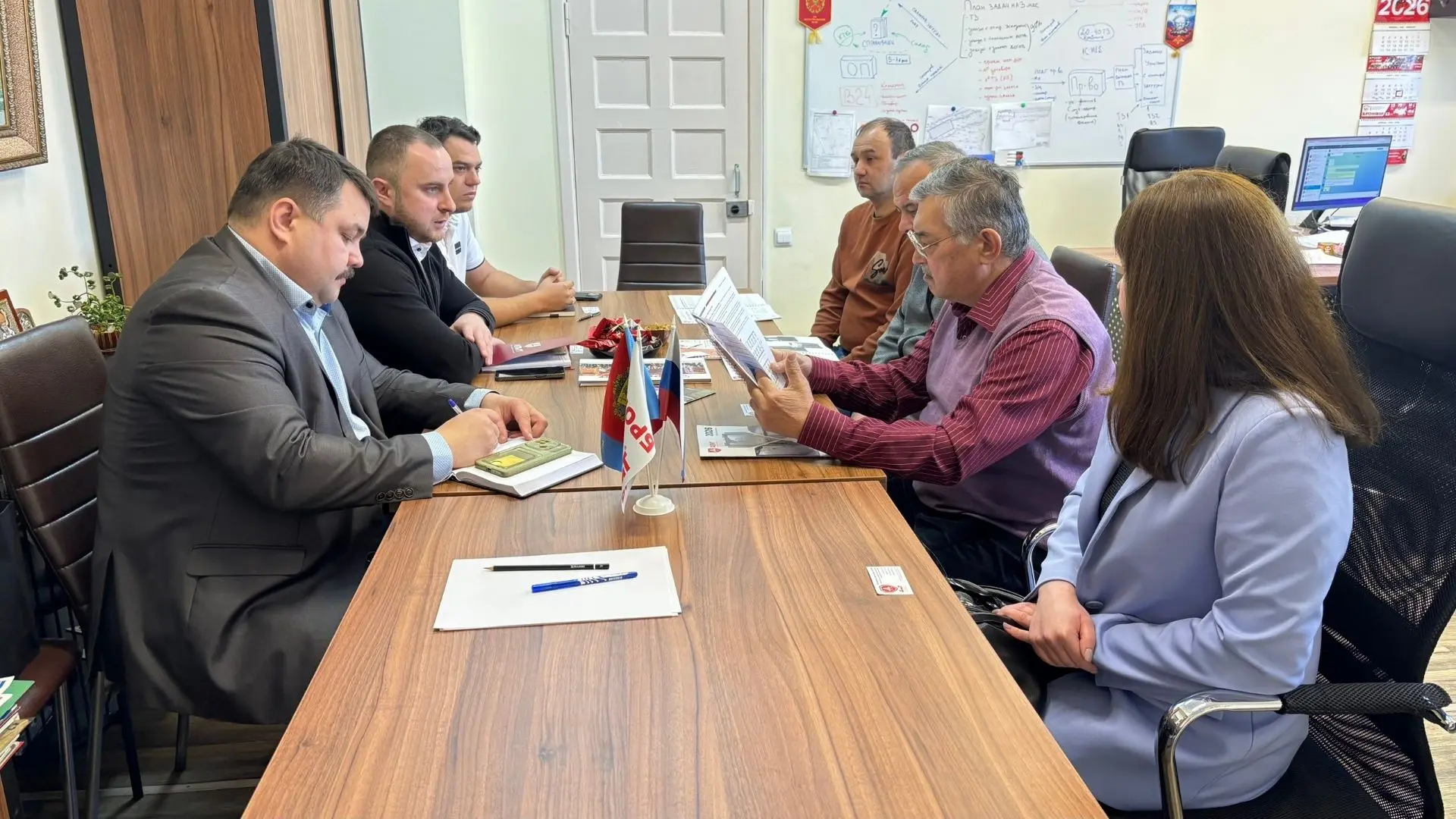 ❗️Бронезавод «АПИТ» из Коврова принял делегацию из Узбекистана в рамках реверсной бизнес-миссии

24 