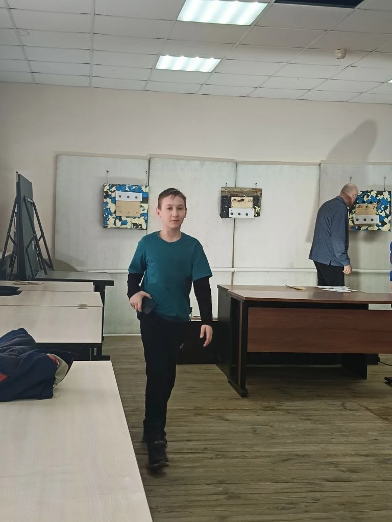 Это наш командир отделения в игре «Зарница 2.0» - Максим Ряховский. Он ключевая фигура, отвечающая з