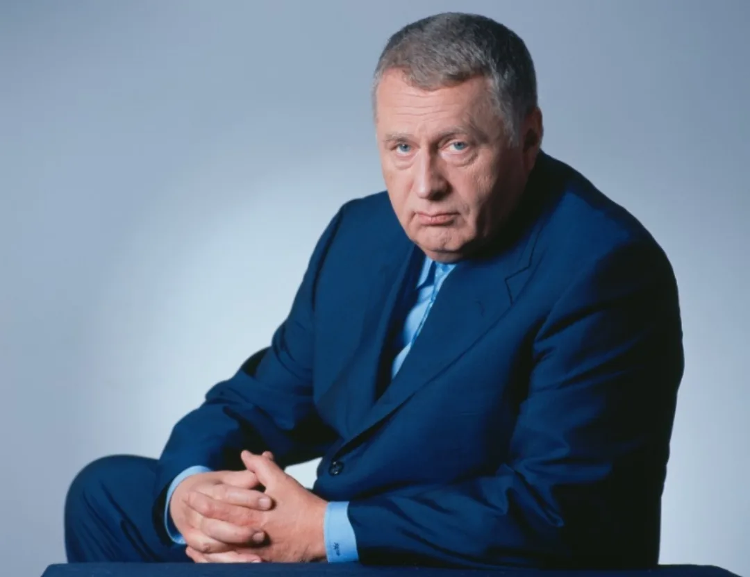🇷🇺 Владимир Жириновский: Не надо заставлять детей учить английский. Пускай, лучше изучают автомат 
