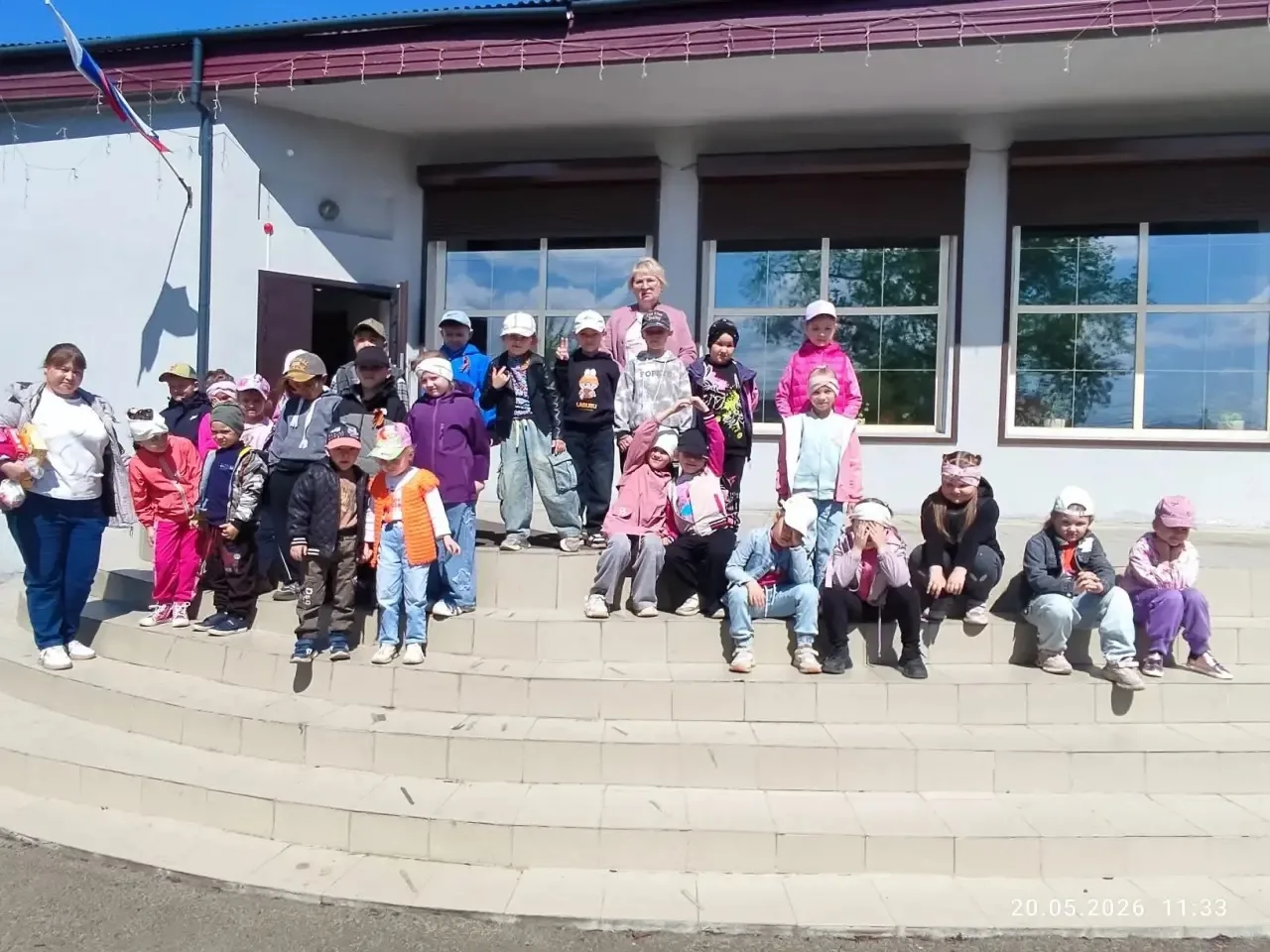 ✨ Волшебный день в кинотеатре! ✨

   Ребята из старшей и подготовительной групп20 мая отправились в 
