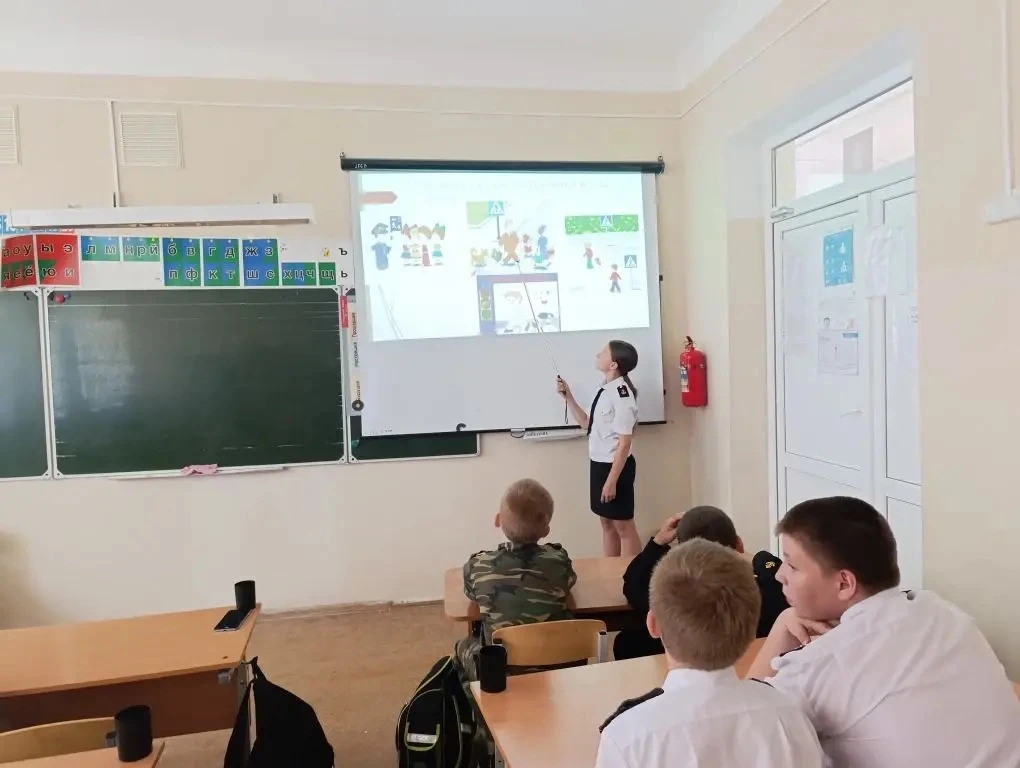 📢 Учащиеся и педагоги МОУ СШ № 29 приняли активное участие во Всероссийской акции «Мои безопасные к