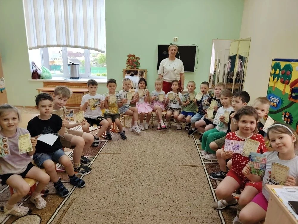 Волшебная бумага!!!
Подведены итоги работы кружка моделирование и конструирование из бумаги. Много н