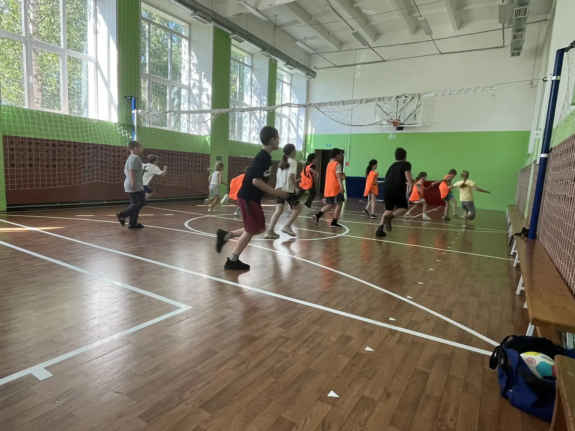 🌞 Дневник вожатого: 8-й день в лагере!

Всем привет от команды вожатых! Сегодня у нас был невероятн