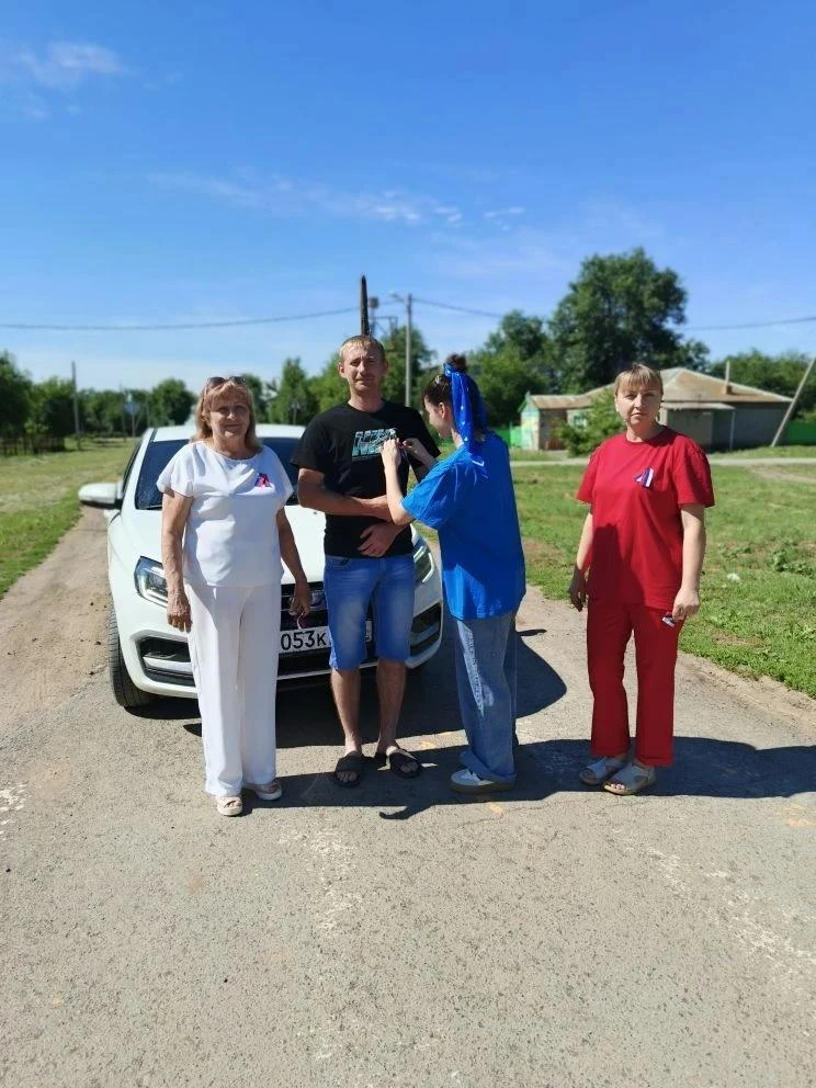 В преддверии государственного праздника — Дня России, который ежегодно отмечается 12 июня, работники