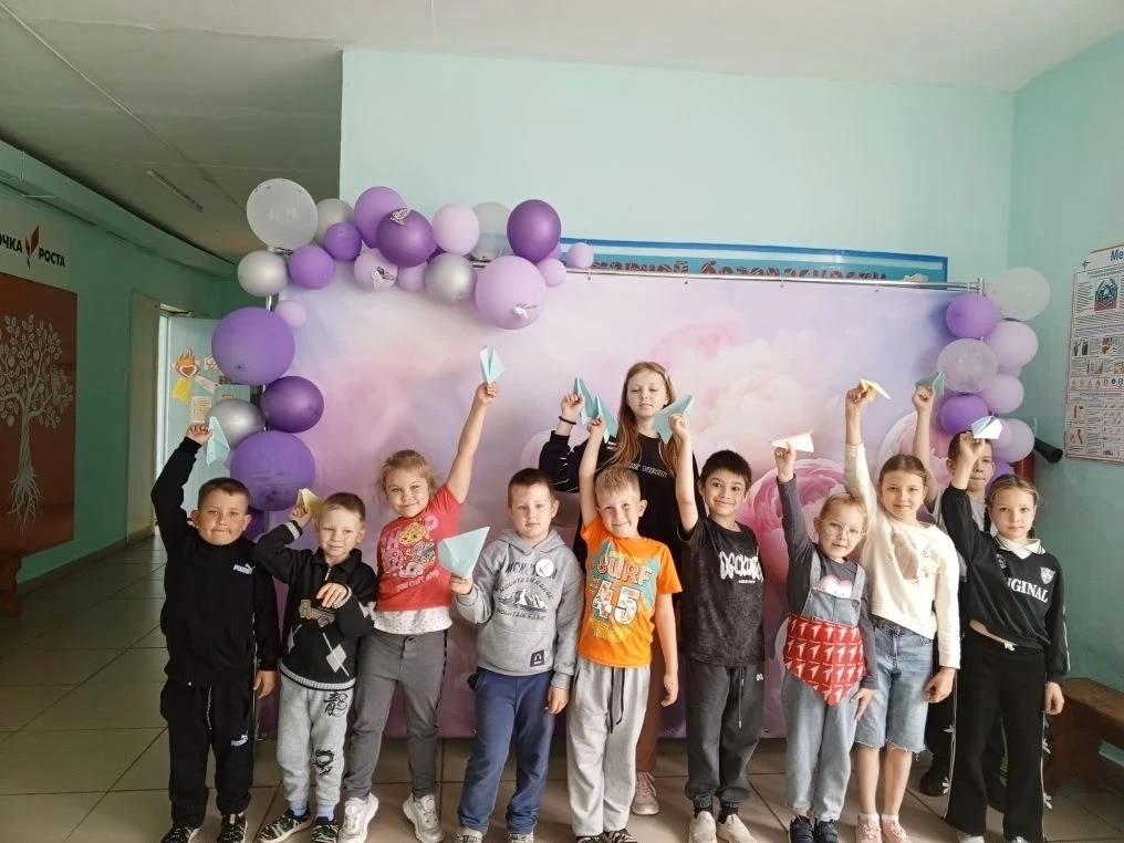 Шестой день лагеря "Время Первых": Вдохновение, Творчество и Подготовка к Большому Событию!
Утро шес