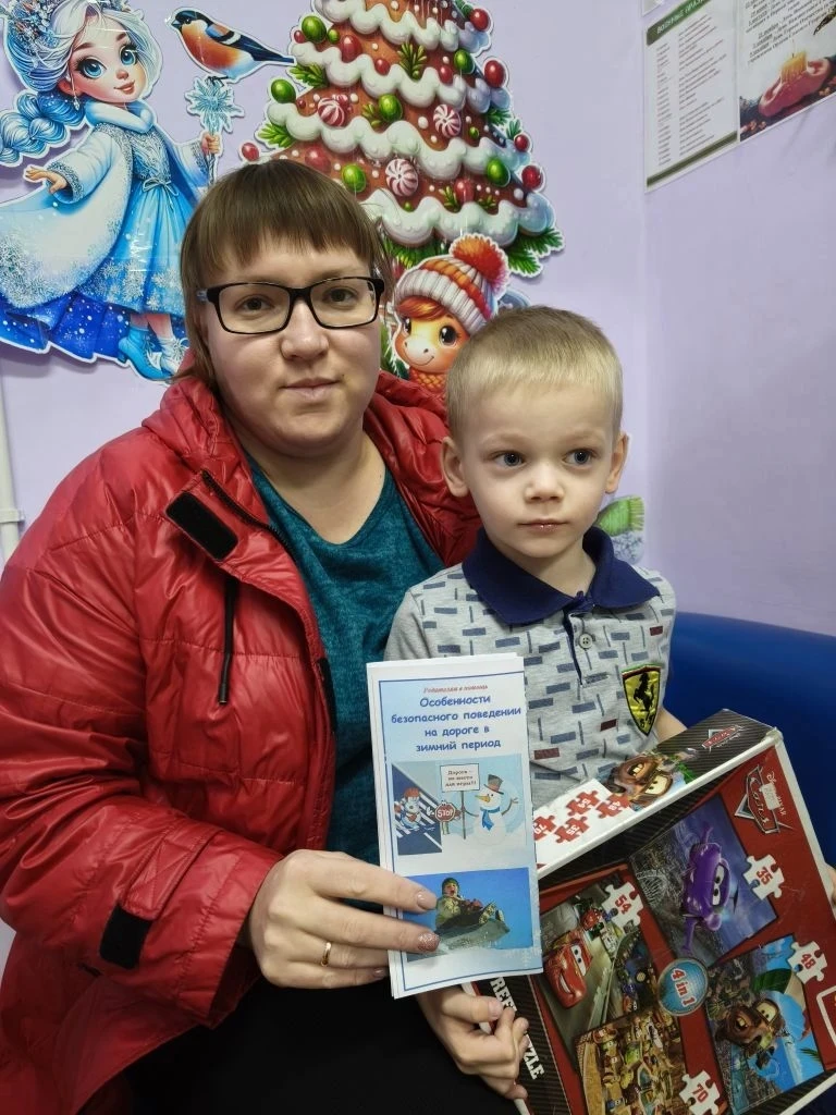 В рамках декады дорожной безопасности детей в группе «Капитошки» прошли следующие мероприятия:
- Зан