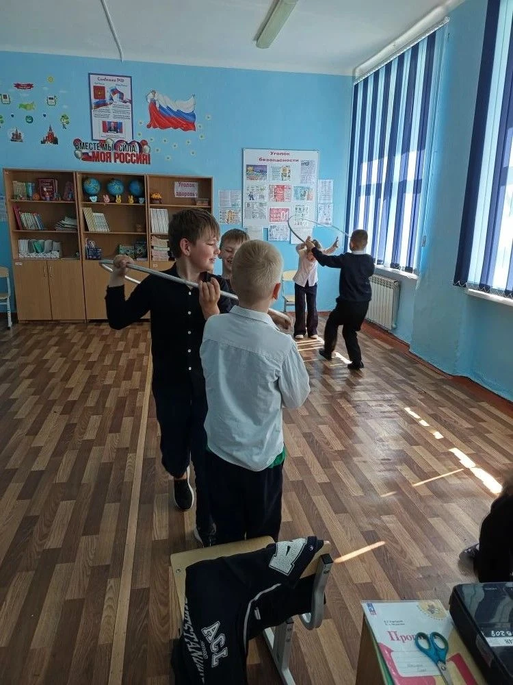 Безопасность на водных объектах!

Водоёмы могут быть опасны в любое время года, особенно летом. В эт