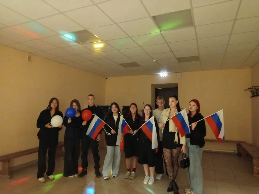 В честь одного из самых молодых, но уже любимых государственных праздников — Дня России — в стенах М