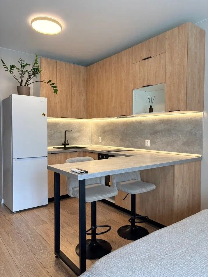В продаже студия

📍Район: Академический
ЖК Брусника в Академическом
ул. Академика Ландау 9
7/9 этаж