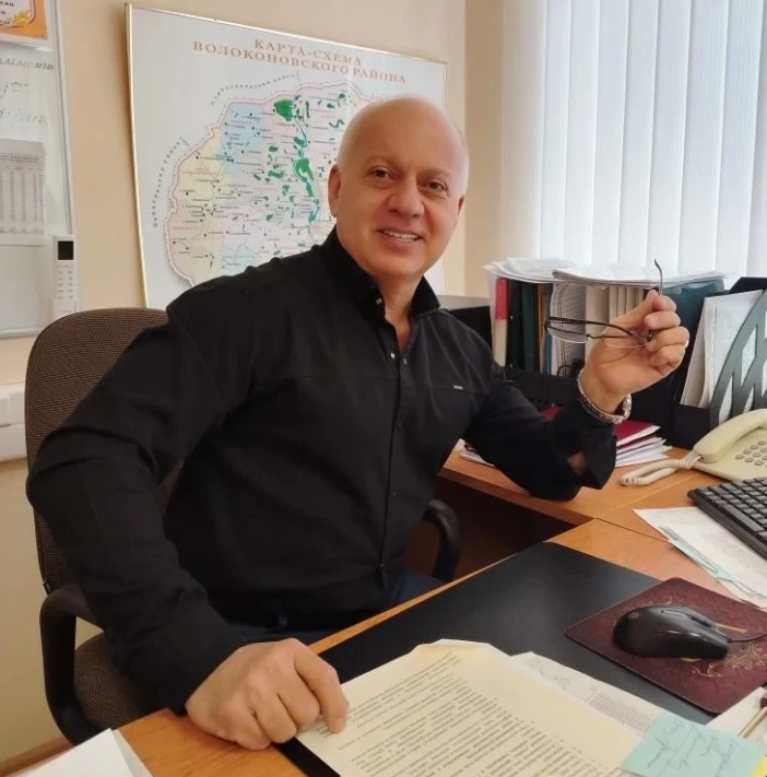 Начинаем трудовую неделю с поздравлений!

В субботу Юбилей встретил заместитель главного врача по ме