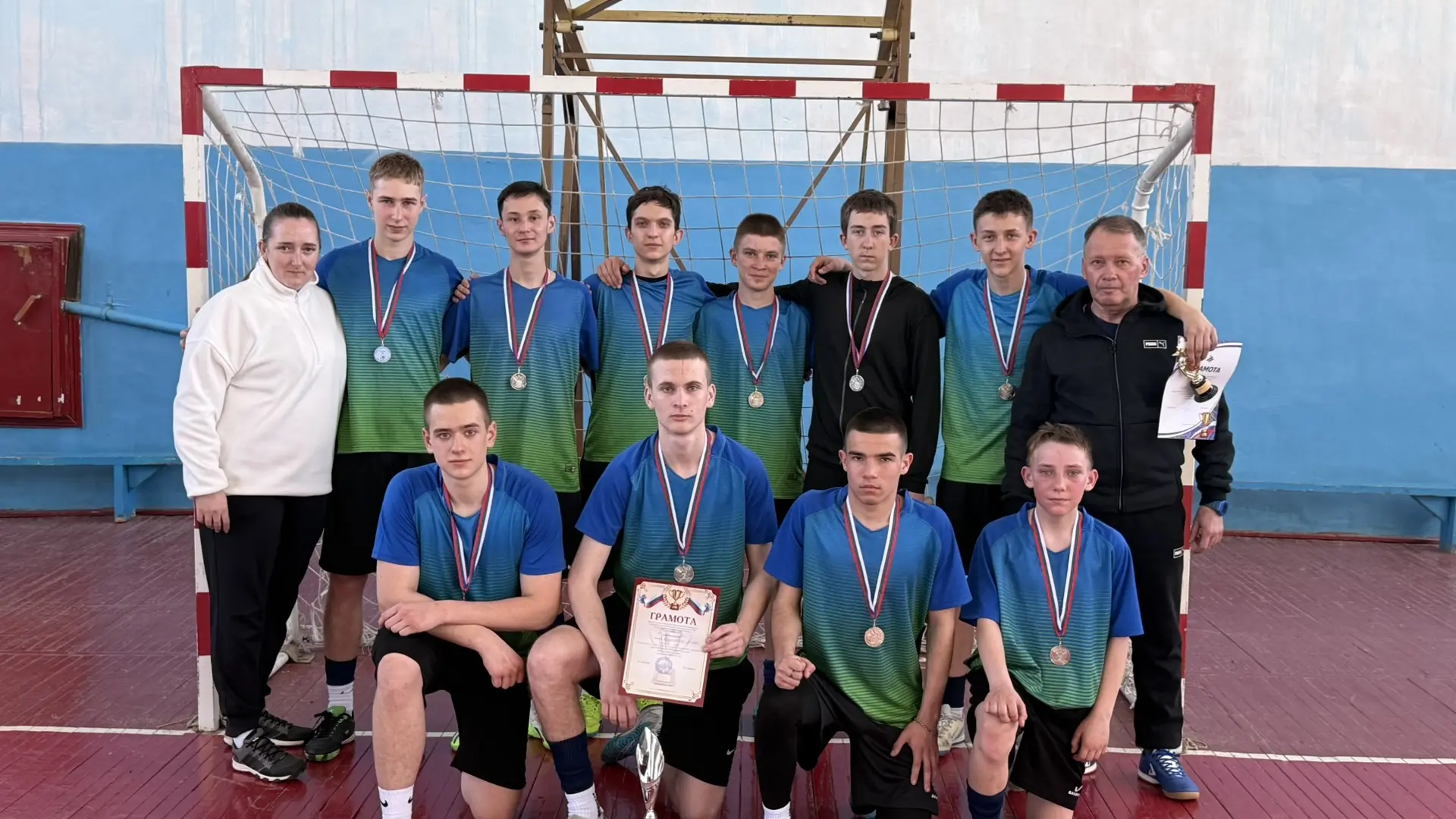 🚀 Земля в иллюминаторе, мяч — в воротах!

⚽️⚽️2 апреля 2026 года в селе Большие Уки прошёл захватыв