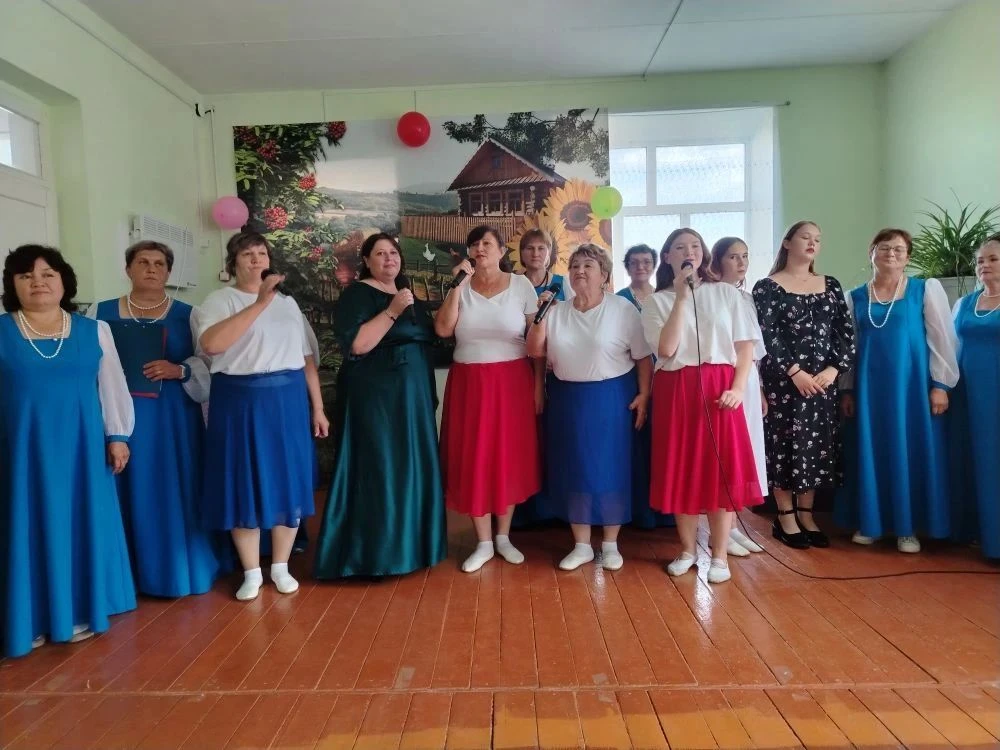 🚌🎶 Катенинский ДК на колёсах! Едем поздравлять Алтырку!

Вы думали, мы отдыхаем? А вот и нет! Наша