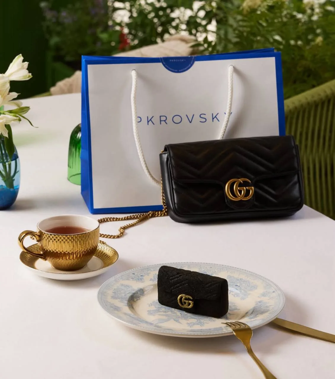 Сумочка Gucci — за десерт? Да, это реально!

В ресторане «Счастливы вместе» запустили самую стильную