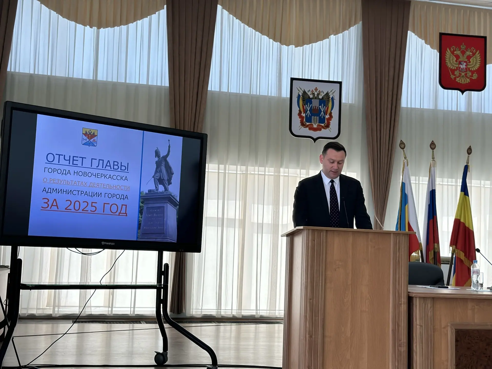 Сегодня я представил депутатам городской Думы ежегодный отчет о результатах работы администрации Нов