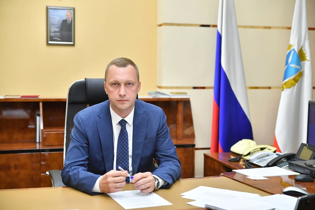 Уважаемые медицинские работники и ветераны системы здравоохранения!
Поздравляю вас с профессиональны